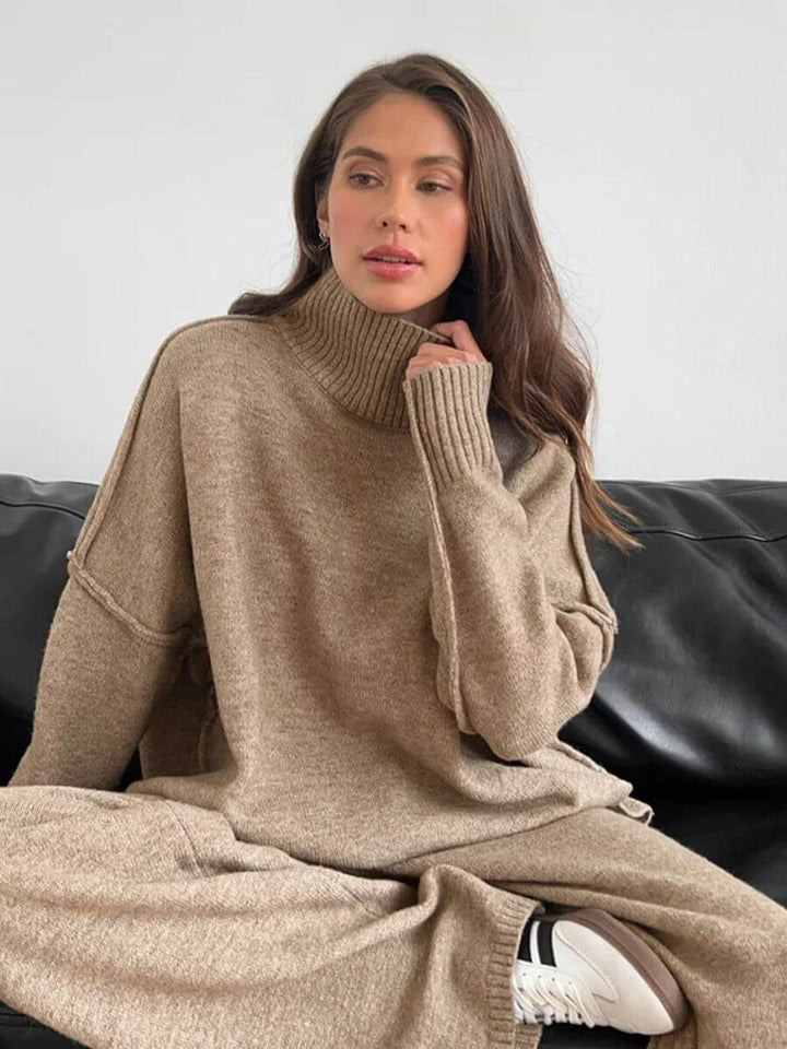 Ayla - Turtleneck Knit Set