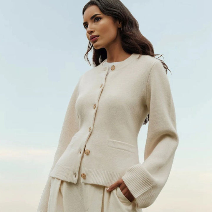 Malia - Classic Buttoned Cardigan