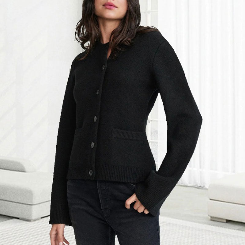 Malia - Classic Buttoned Cardigan