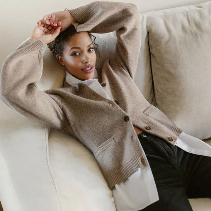 Malia - Classic Buttoned Cardigan