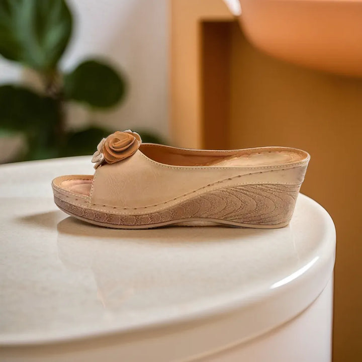Ayu - Sandals