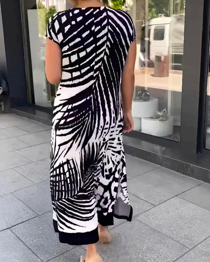 Tūhura - Dress